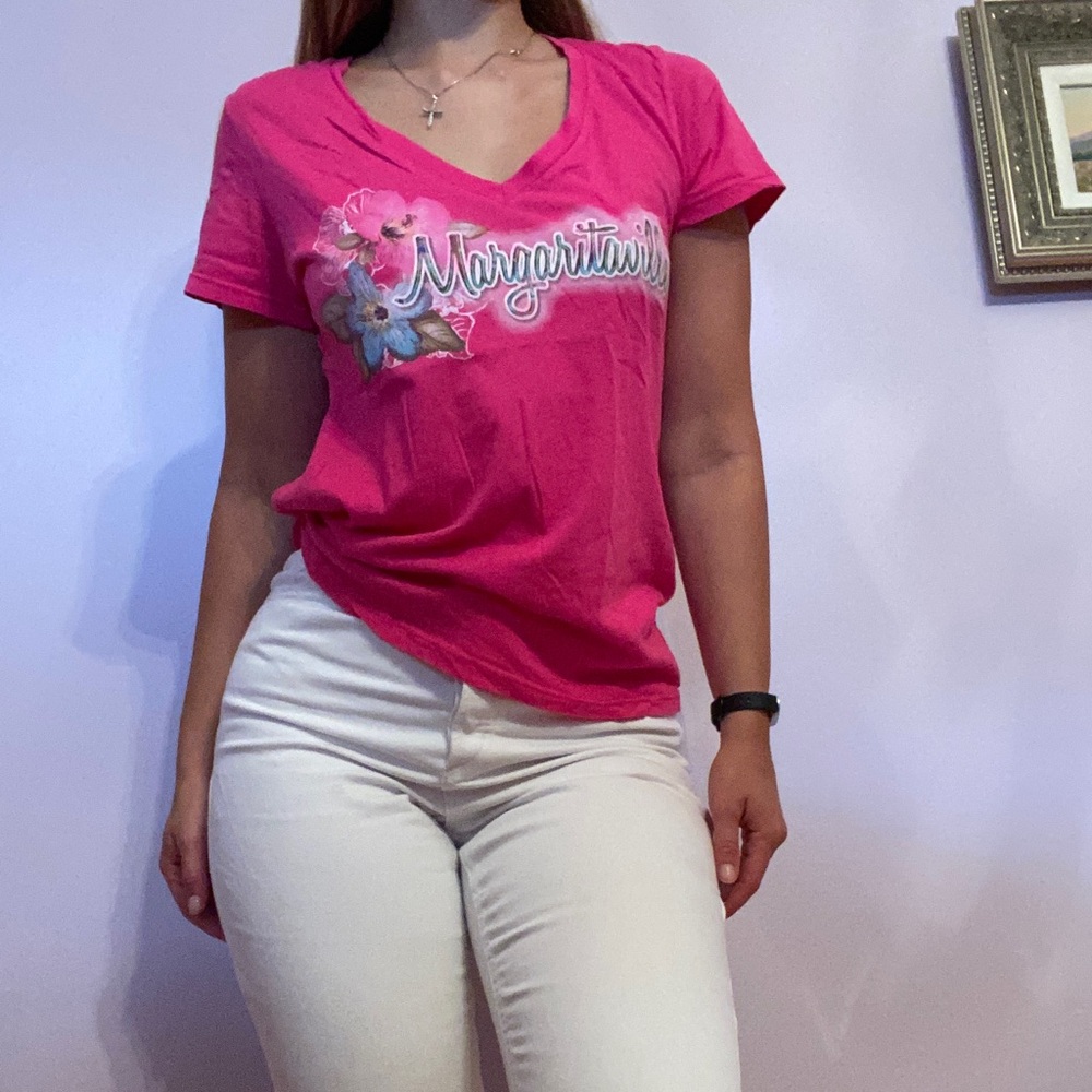Margaritaville Pink Tee v-neck